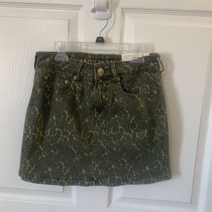 Green with print skirt